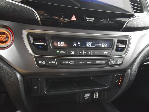 Used 2022 Honda Pilot Sport image 22