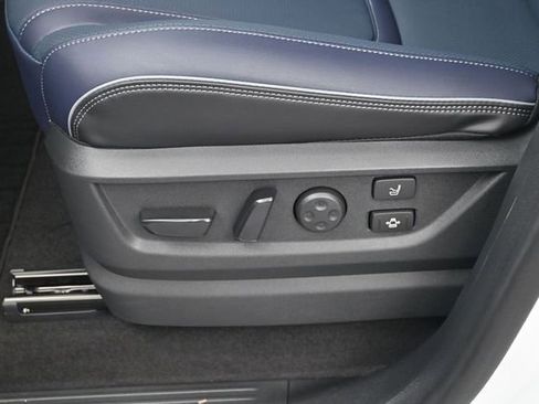 New 2026 INFINITI QX80 4WD w/ Sport Exterior Package image 12