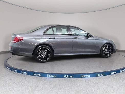 Used 2020 Mercedes-Benz E 350 4MATIC Sedan image 5