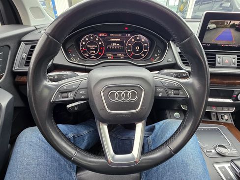 Used 2018 Audi Q5 2.0T Premium Plus w/ Premium Plus Package AWD/4WD image 17