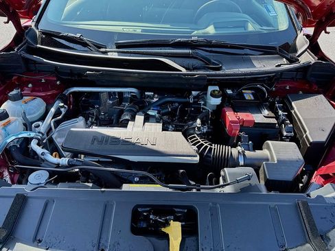 Used 2026 Nissan Rogue Platinum w/ Platinum Premium Package image 8