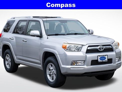 Used 2011 Toyota 4Runner SR5 image 10