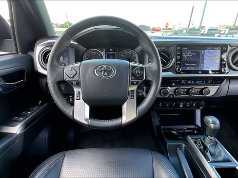 Certified 2023 Toyota Tacoma Limited AWD/4WD image 6