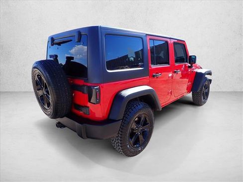 Used 2018 Jeep Wrangler Unlimited Sport w/ Connectivity Group AWD/4WD image 4