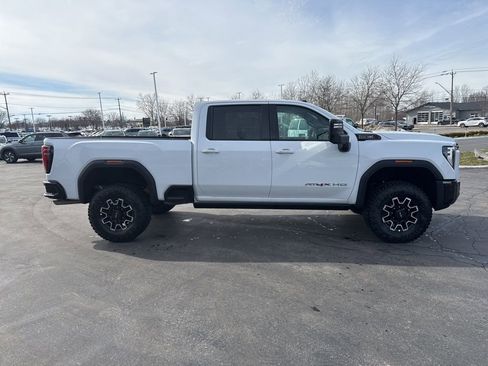 New 2026 GMC Sierra 2500 AT4X image 8