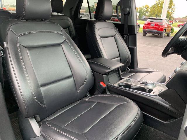 Certified 2021 Ford Explorer XLT w/ Equipment Group 202A AWD/4WD image 24