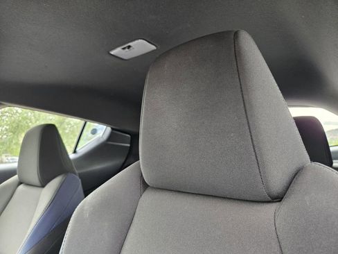 Used 2021 Toyota C-HR XLE FWD image 16