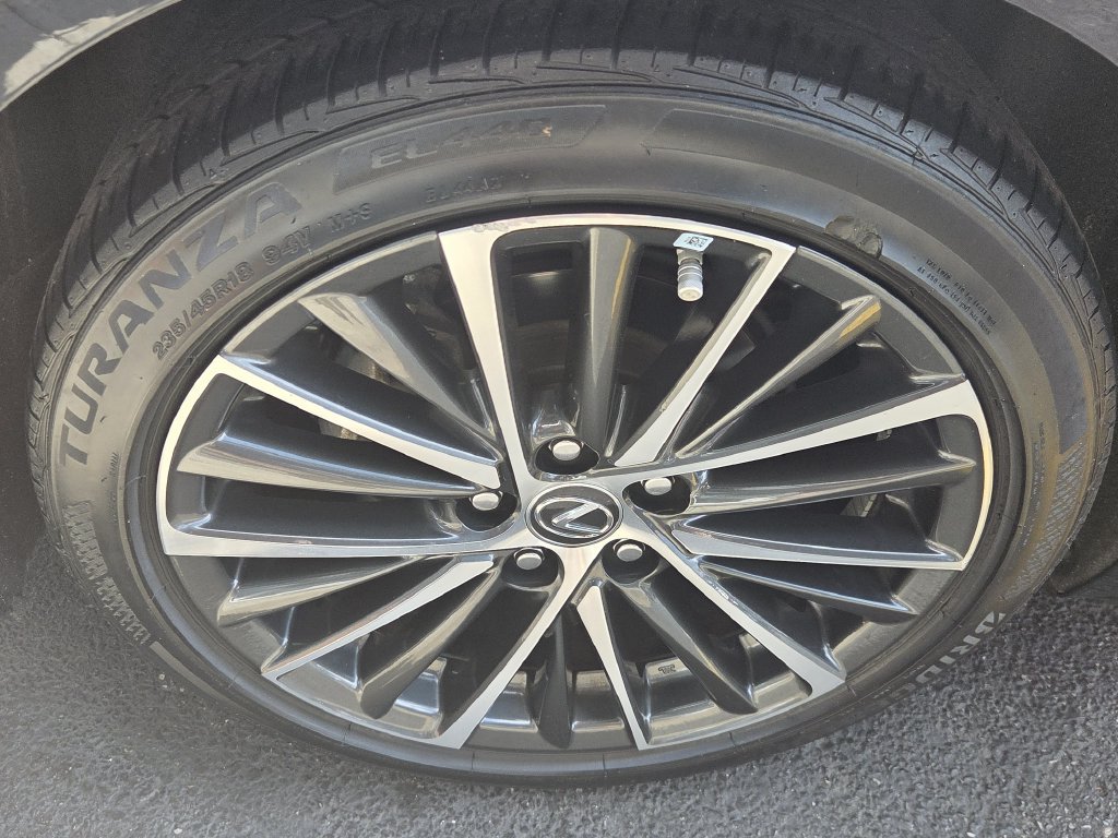 Used 2023 Lexus ES 350 w/ Premium Package FWD image 16