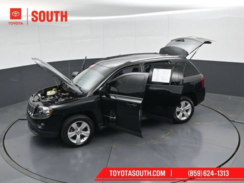 Used 2017 Jeep Compass Sport w/ Power Value Group FWD image 47