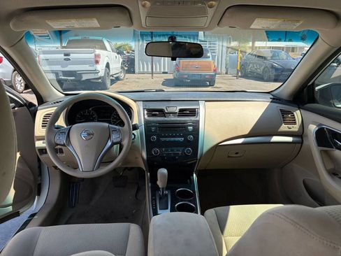 Used 2014 Nissan Altima 2.5 S FWD image 17