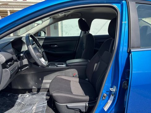 Used 2025 Nissan Sentra SV FWD image 24
