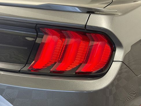 Used 2018 Ford Mustang GT w/ Equipment Group 301A RWD image 32