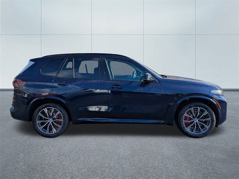 New 2026 BMW X5 M60i w/ Climate Comfort Package image 2
