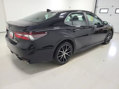 Certified 2023 Toyota Camry SE FWD image 11