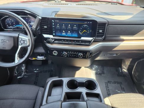 Used 2023 Chevrolet Silverado 1500 RST AWD/4WD image 12
