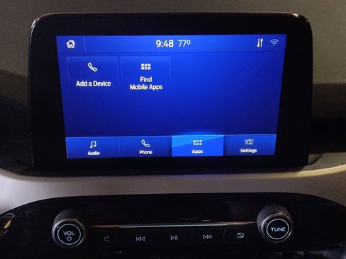 Used 2020 Ford Escape SE image 25