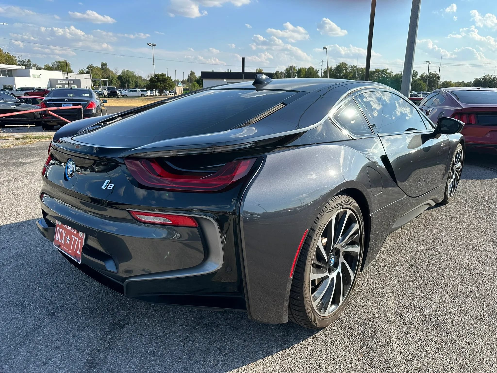 Used 2017 BMW i8 AWD/4WD image 30