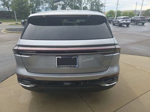 Used 2024 Lincoln Nautilus Premier w/ Equipment Group 102A AWD/4WD image 16