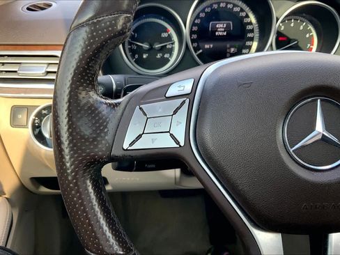 Used 2016 Mercedes-Benz E 350 E 350 Luxury image 23