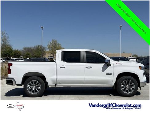 New 2026 Chevrolet Silverado 1500 LT w/ Texas Edition Plus AWD/4WD image 3