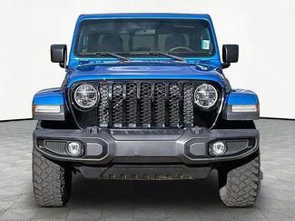 Used 2022 Jeep Gladiator Sport AWD/4WD video 2