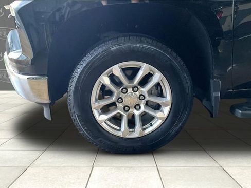 Used 2024 Chevrolet Silverado 1500 LT image 10