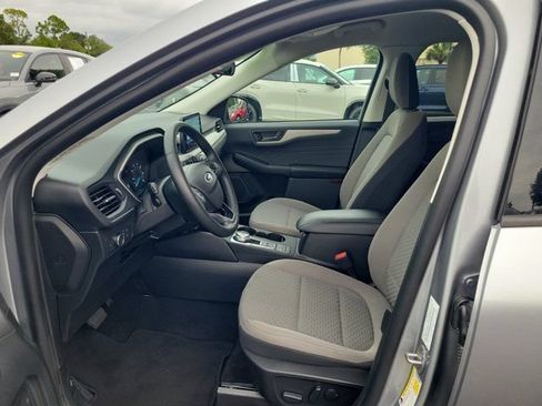 Used 2022 Ford Escape SE w/ SE Sport Appearance Package FWD image 15