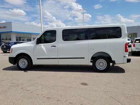 Used 2019 Nissan NV 3500 S RWD image 7