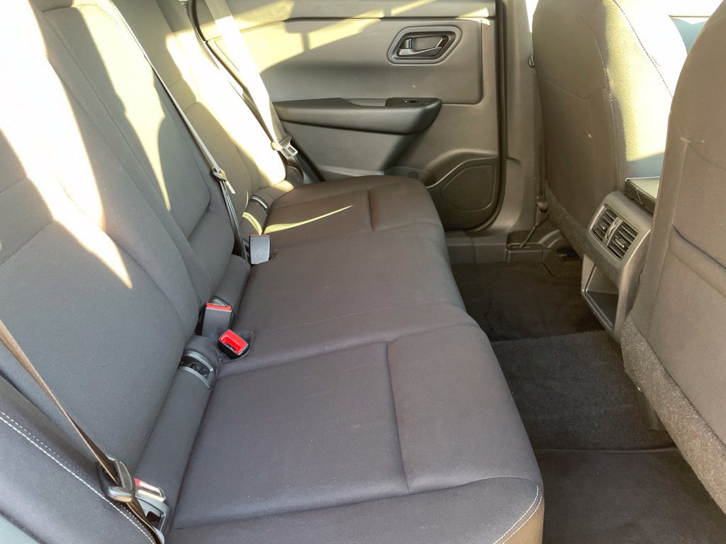 Used 2024 Nissan Rogue S FWD image 22