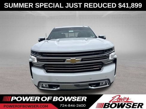 Used 2021 Chevrolet Silverado 1500 High Country w/ Technology Package AWD/4WD image 9