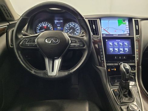Used 2019 INFINITI Q50 Luxe w/ Essential Package (3.0T Luxe) AWD/4WD image 22