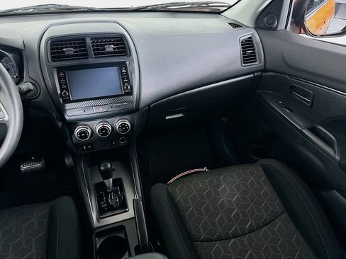 Used 2021 Mitsubishi Outlander Sport ES image 33