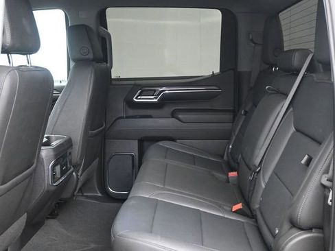 Used 2024 Chevrolet Silverado 1500 LTZ w/ Z71 Off-Road Package AWD/4WD image 5