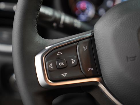 New 2026 RAM 2500 Big Horn AWD/4WD image 15