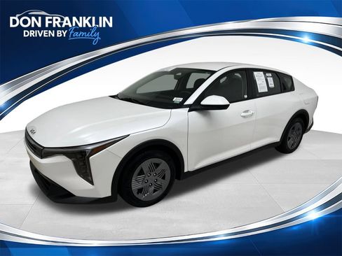 Used 2025 Kia K4 FWD image 1
