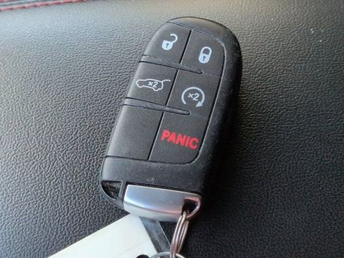 Used 2025 Dodge Durango GT AWD/4WD image 29