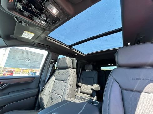 New 2026 GMC Yukon Denali AWD/4WD image 39