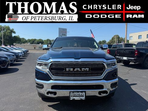 Used 2022 RAM 1500 Limited AWD/4WD image 2