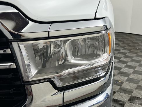 Used 2024 RAM 2500 Big Horn image 11