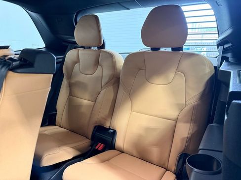 Used 2023 Volvo XC90 B6 Ultimate w/ Protection Package Premier AWD/4WD image 22