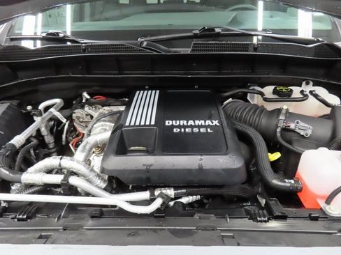 Used 2025 GMC Sierra 1500 Denali AWD/4WD image 29