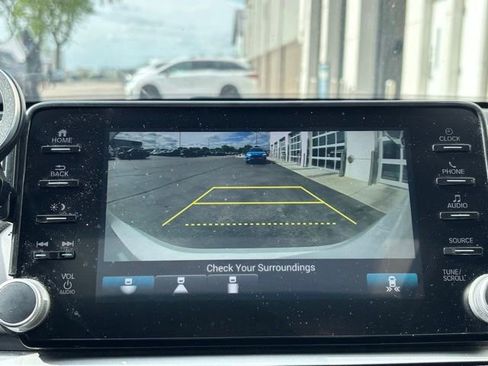 Used 2019 Honda Accord EX-L image 17