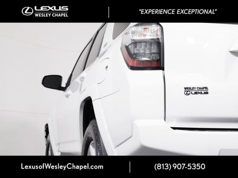 Used 2016 Toyota 4Runner SR5 Premium RWD image 6
