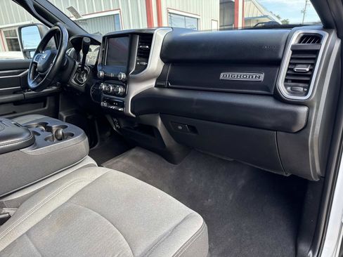 Used 2024 RAM 2500 Big Horn image 12