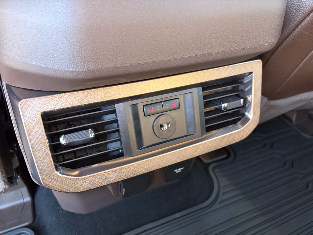 Used 2024 Ford F350 King Ranch AWD/4WD image 37
