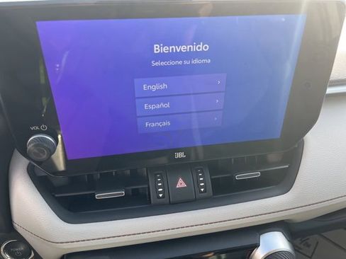 Used 2025 Toyota RAV4 Limited image 20