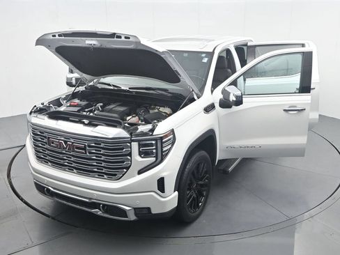 Used 2022 GMC Sierra 1500 Denali w/ Denali Reserve Package RWD image 46