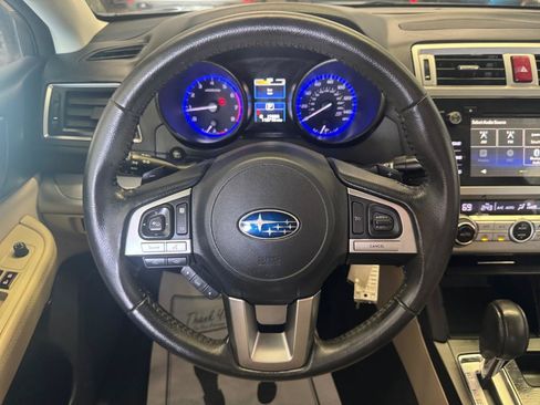 Used 2017 Subaru Legacy 2.5i Premium AWD/4WD image 11