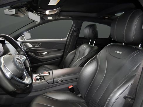 Used 2019 Mercedes-Benz S 450 4MATIC Sedan w/ Premium Package image 9