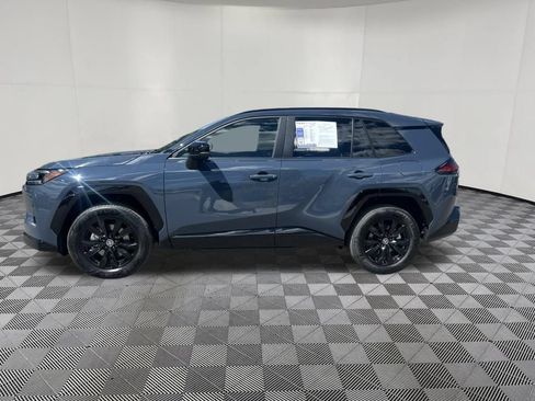 Used 2026 Toyota RAV4 SE w/ Convenience Package AWD/4WD image 4